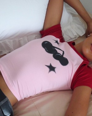 Motel Rocks Agneta Baby Tee T-shirts Damen Rosa Rot Schwarz | FXJ537ZL
